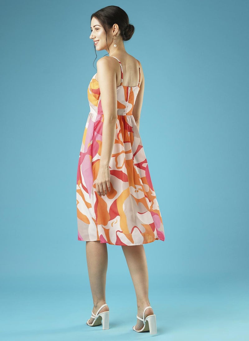 جلو باص فستان ميدي نسائي بطبعات زهور بياقة مربعة وأشرطة كتف وتصميم فيونكة وقصة مضلعة - Image 4